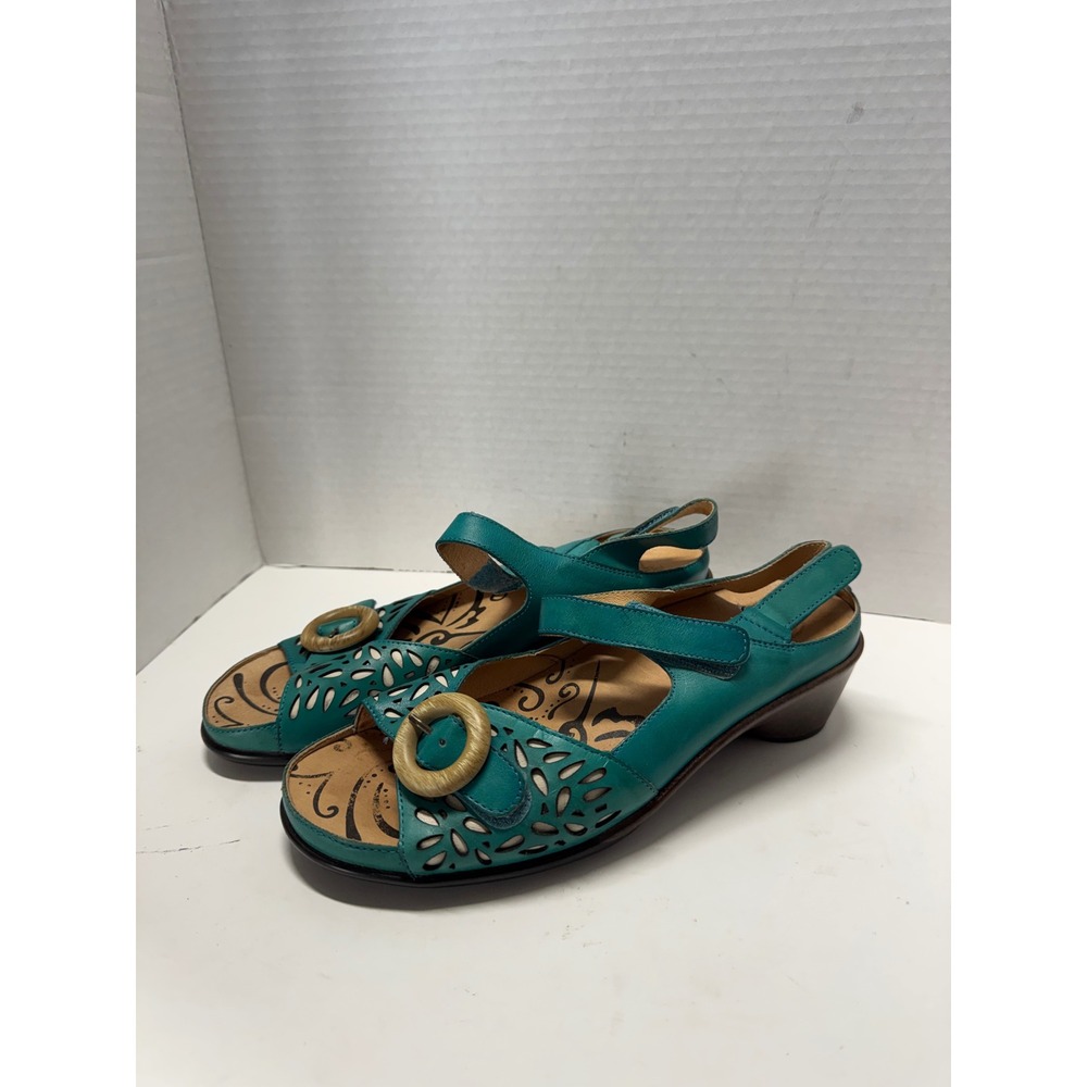 Portofino Teal Leather Laser Cut Wedge Sandals Blue European Size 39 8.5